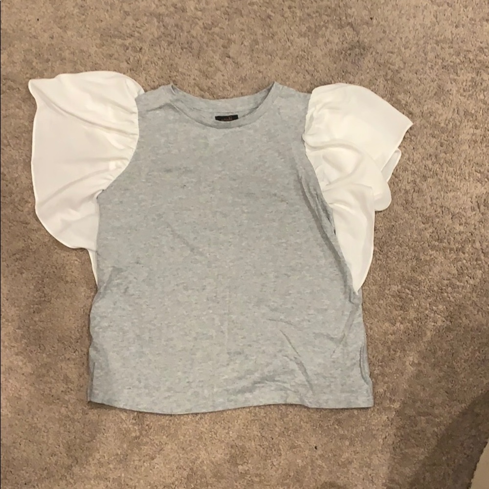 Ruffle sleeve top